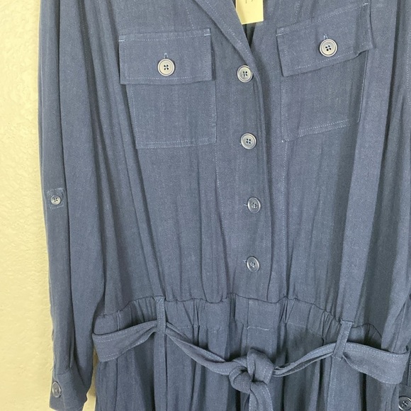 Good Hart navy blue romper - Picture 4 of 6